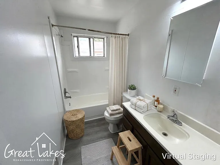 22077 Piper Ave — Photo 7