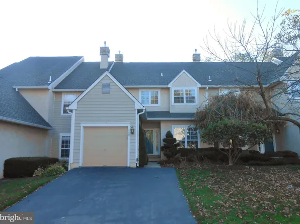 160 Daylesford Blvd, Berwyn, PA 19312