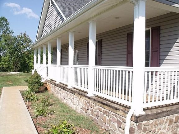 3rd image of 1078 Overstreet Hill Ln