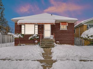 8844 S Prairie Ave, Chicago, IL 60619
