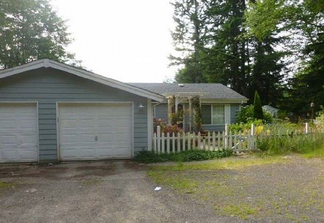 1st image of 4419 SE Onyx Ln