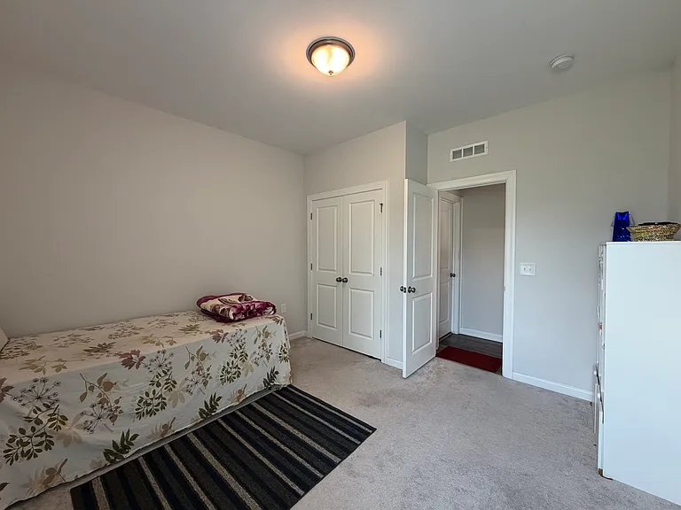 1605 Trembley Park Dr — Photo 24