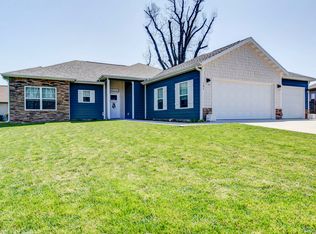 183 Three Pines Circle, Reeds Spring, MO 65737