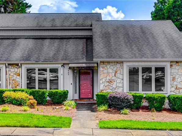 4902 Tamaron Dr, Greensboro, NC 27410