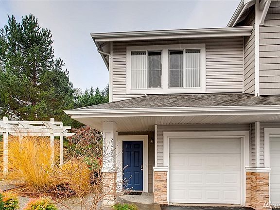 2nd image of 23726 SE Summerhill Ln