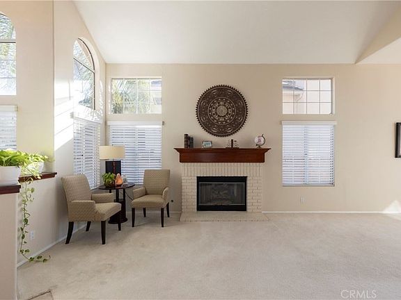 4th image of 32071 Camino Del Cielo