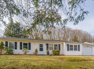 2 Saxon Rd, Bethel, CT 06801