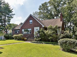 180 Ely Ave, Huntingdon Valley, PA 19006