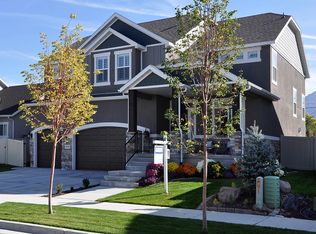 9095 S Tolman Farms Cir, Sandy, UT 84070