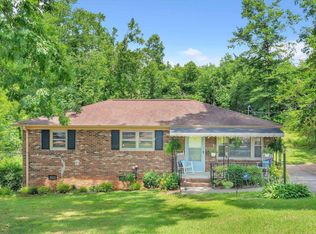16 Theodore Cir, Greenville, SC 29611