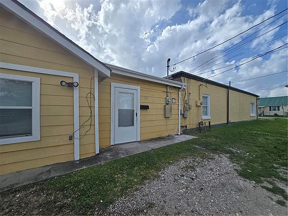 2nd image of 602 5th Ave
