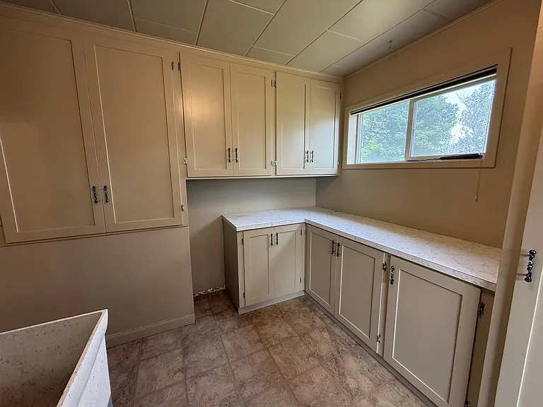 21730 NE Butler Market Rd — Photo 20