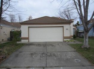 8805 Lemas Rd, Sacramento, CA 95828