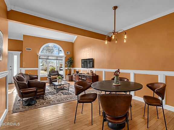 3rd image of 1509 Ninth Avenue