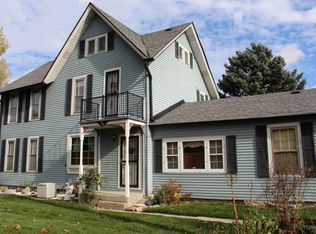 2559 S 83rd St, West Allis, WI 53219