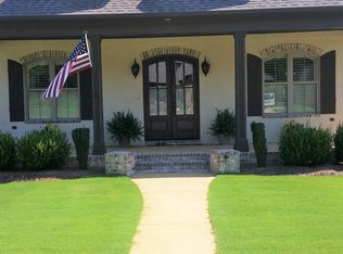 138 Courtland Dr, Saltillo, MS 38866