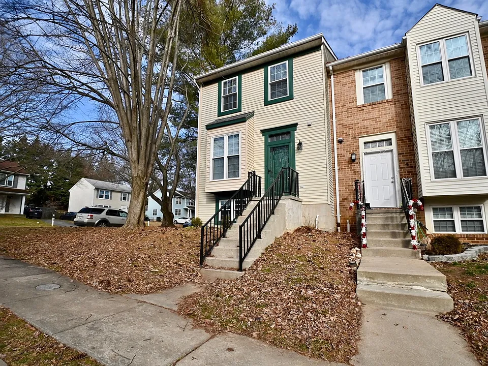 2 Wild Cherry Ct