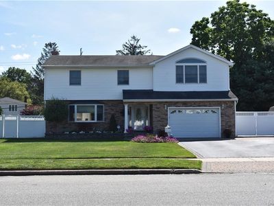 66 Pawnee Drive, Commack, NY, 11725