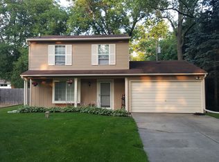 3639 Aeroview Ave, West Bloomfield, MI 48324
