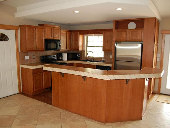 4th image of 7533 N Shirley Ln
