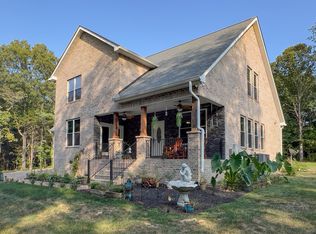 2999 Dugley Branch Dr, Bon Aqua, TN 37025