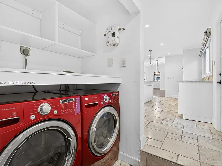 6395 SW 42nd Ter — Photo 23