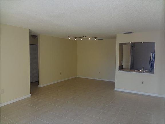2nd image of 1290 NE 119th St APT 2B