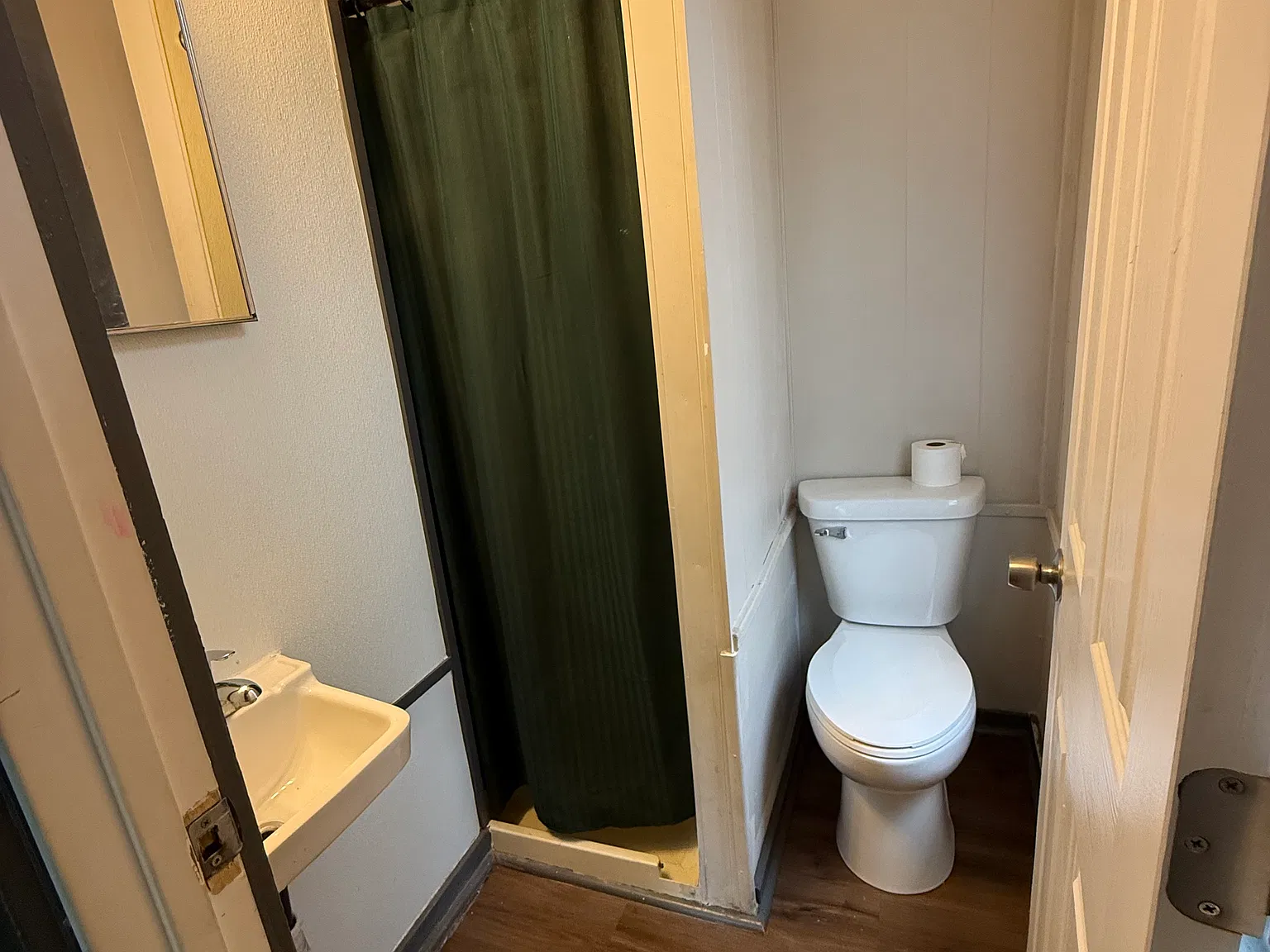 613 Monroe Ave — Photo 4