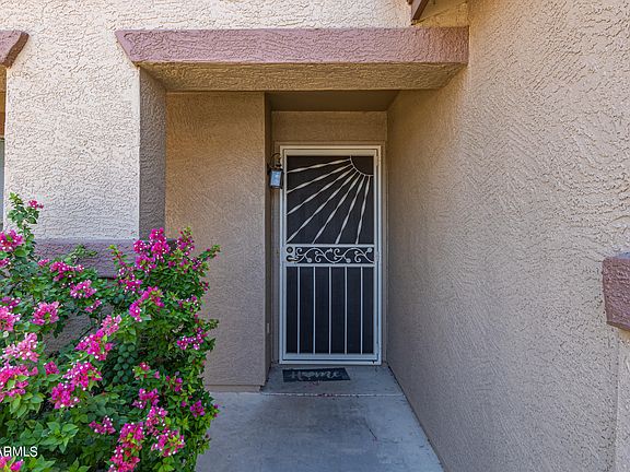 3rd image of 11526 N 154th Ln