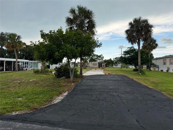 27328 Rue Viauv AVE, BONITA SPRINGS, FL 34135