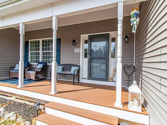 3rd image of 123 Falcon Ridge Road