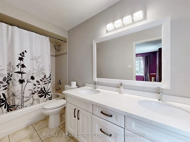 3941 Stardust Dr — Photo 32