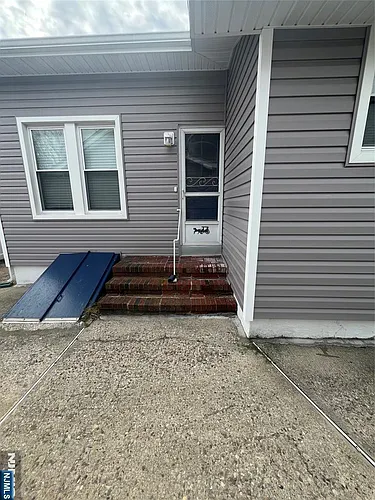 122 Vreeland Ave #2 Photo 1