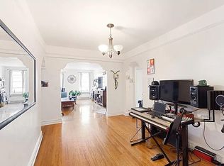3444 82nd St APT 4D, Flushing, NY 11372