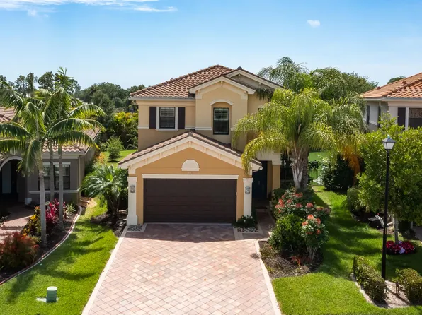 13528 Mandarin Cir, Naples, FL 34109