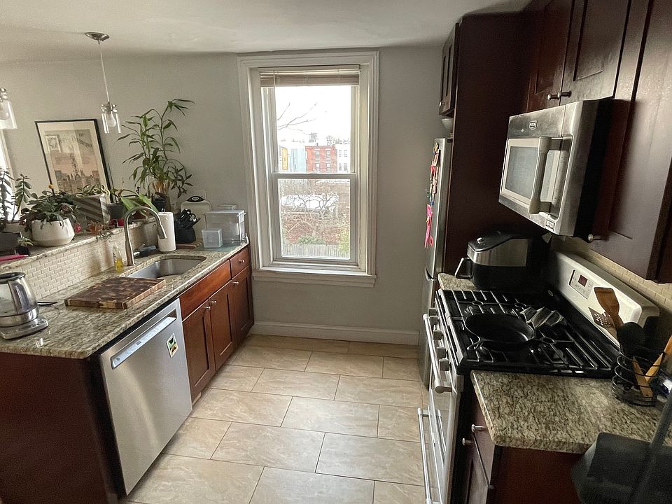 2nd image of 1161 S 13th St APT 3