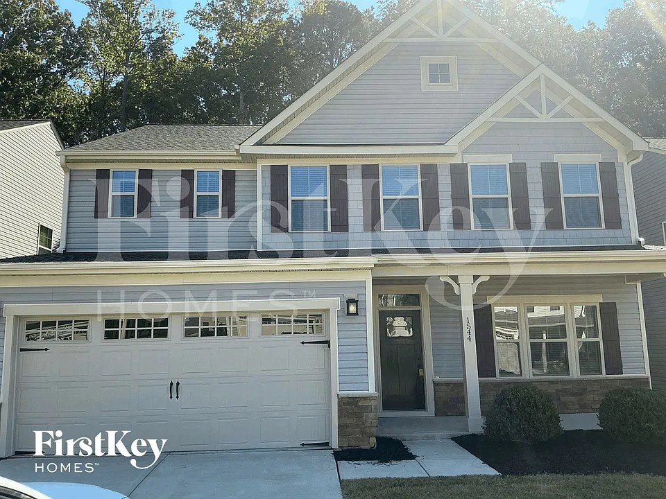 1544 Crimson Leaf Ln
