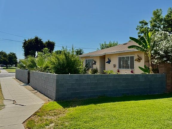 3rd image of 2103 Floral Ave