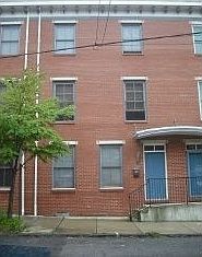 1st image of 616 W 9th St