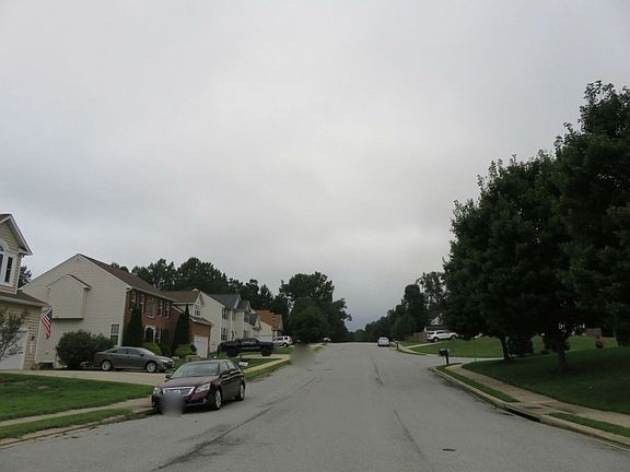 5th image of 1408 Leicester Dr