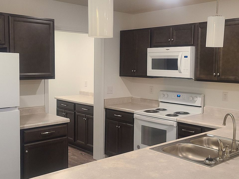 2nd image of 3653 Black Locust Dr