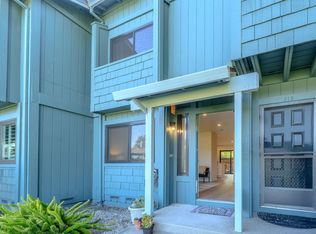 217 College View Dr, Rohnert Park, CA 94928