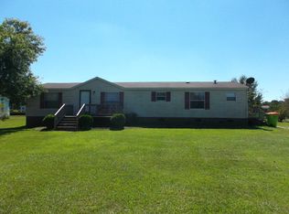 107 Cloverleaf Dr, Roanoke Rapids, NC 27870