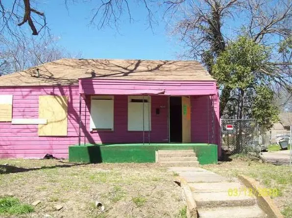 4215 Marshall St, Dallas, TX 75210