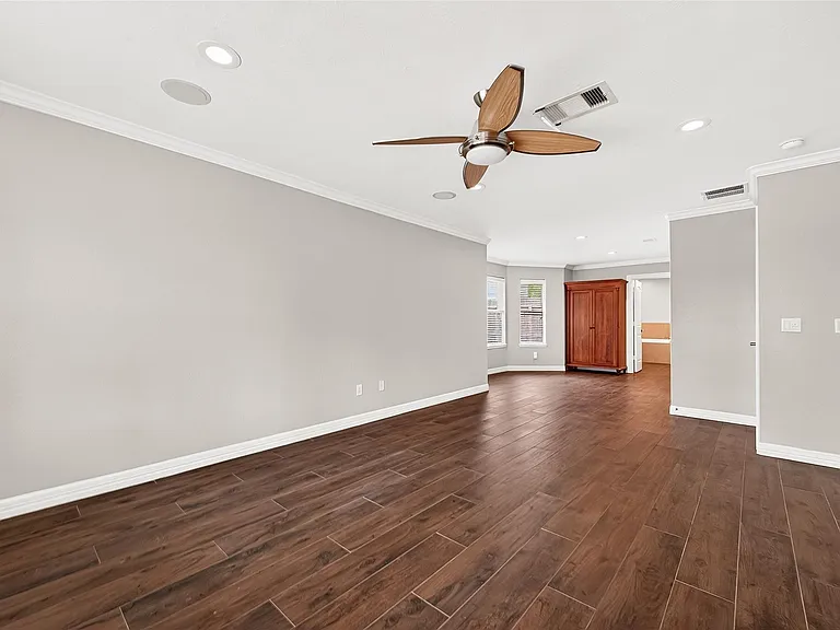 903 Sugarfield Ct — Photo 14
