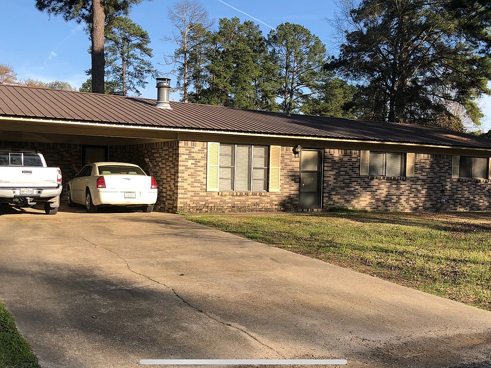 1st image of 1206 Pine Dr