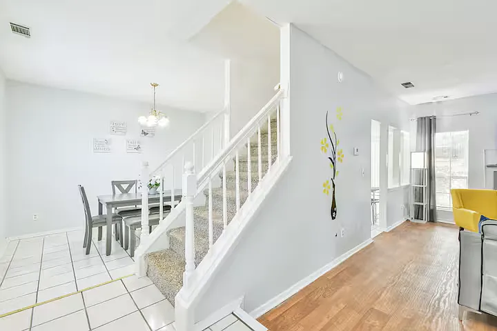 6373 Laurel Post Dr — Photo 13