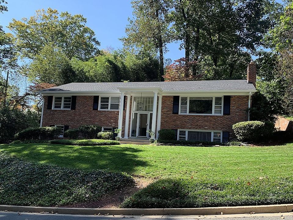1st image of 3889 30th St N