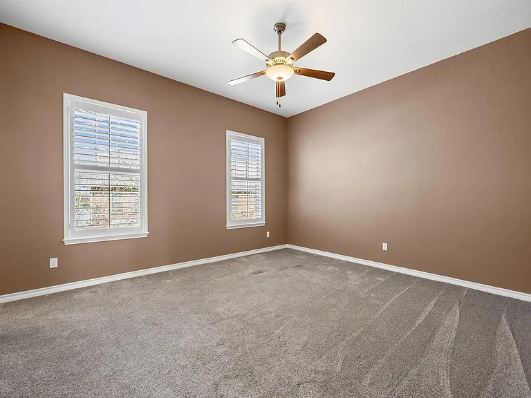 1112 Highknoll Ln #B — Photo 25