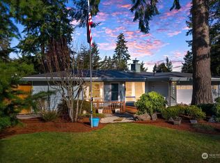 16728 NE 29th St, Bellevue, WA
